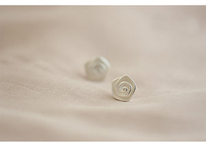 S925 Sterling Silver Spiral Flower Sterling Silver Stud Earrings