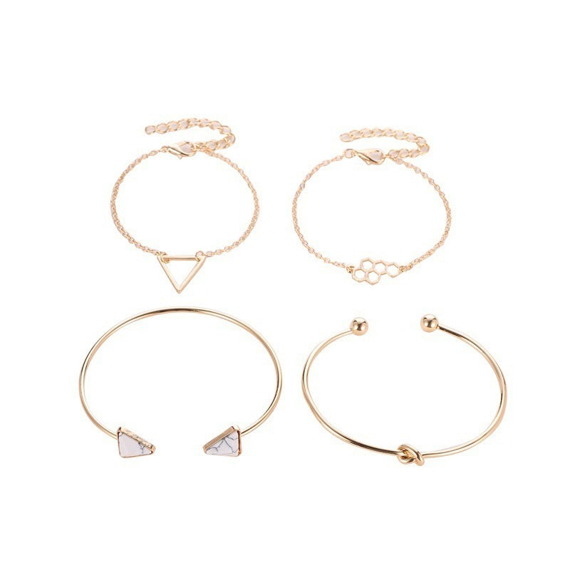 Layered bracelets for women
Four-piece bracelet set